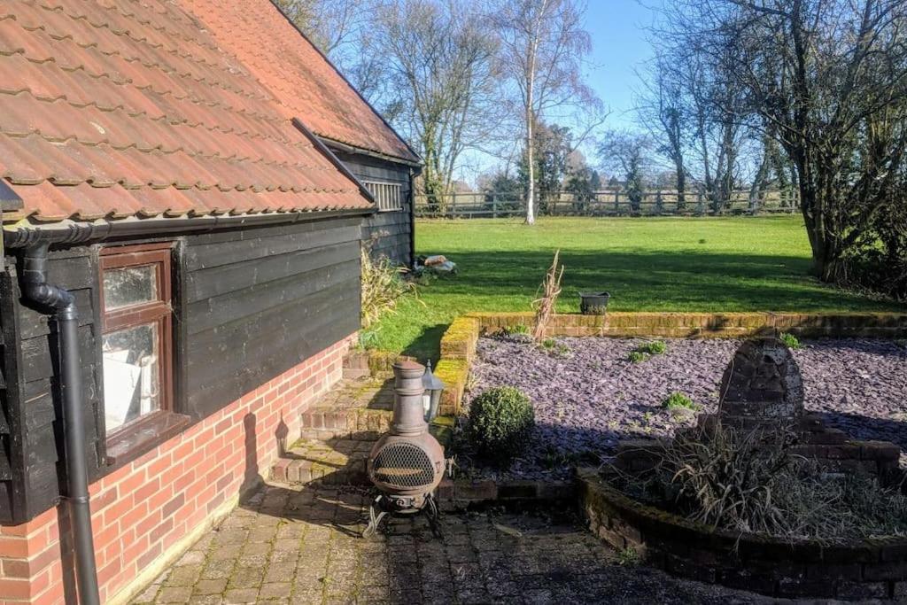 Stunning Barn Conversion Ideal For Large Families Bildeston ภายนอก รูปภาพ